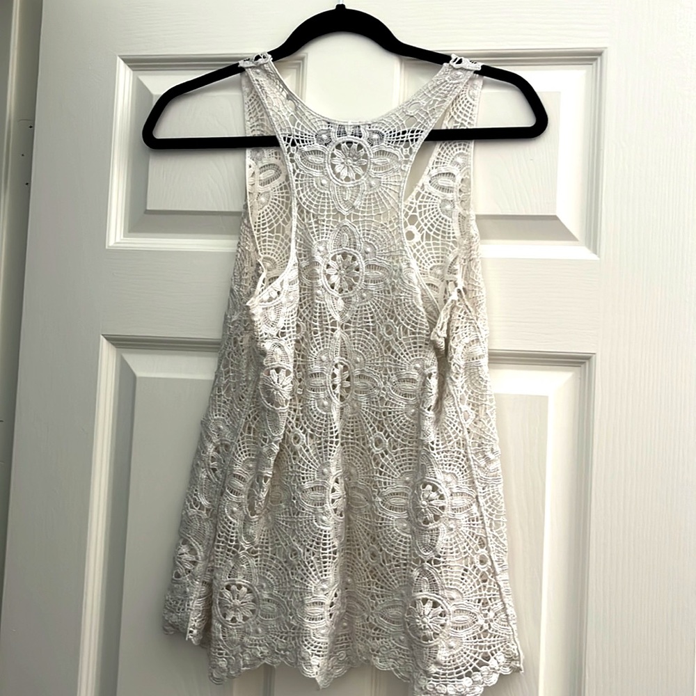 Lace Tank - Picture 2 of 3